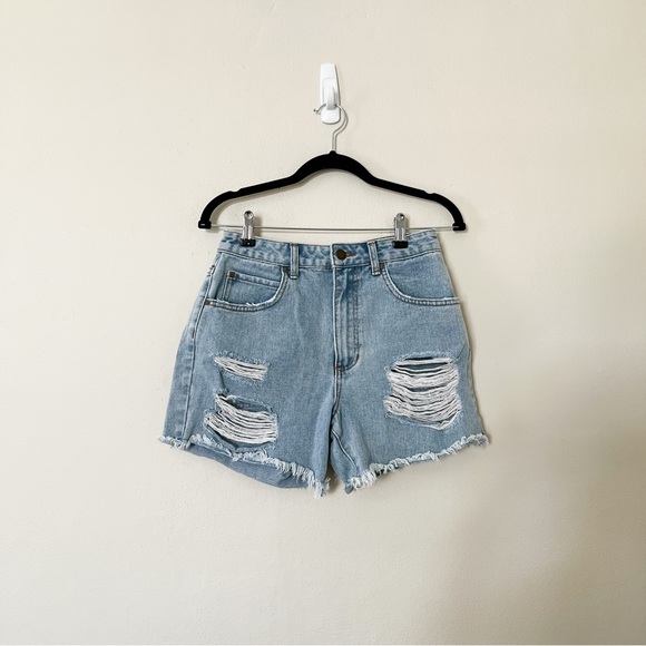 NWOT BILLABONG High Waisted Distressed Denim Shorts US 27 - Picture 2 of 4